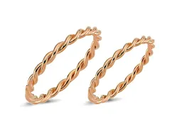 Zarte Partnerringe, Rotgold, gedrehter Draht